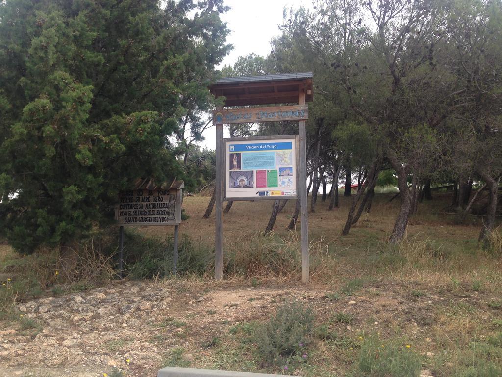 Apartamento Turistico Cigueena De Arguedas Eksteriør billede