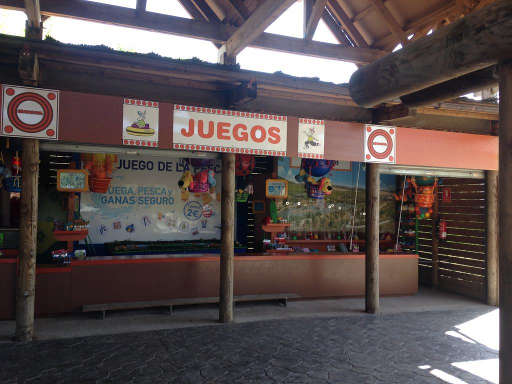 Apartamento Turistico Cigueena De Arguedas Eksteriør billede