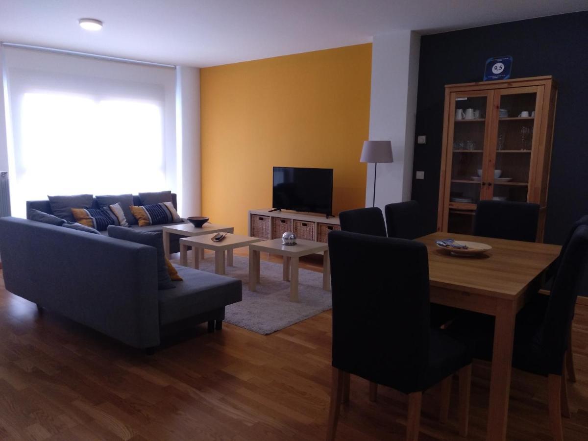 Apartamento Turistico Cigueena De Arguedas Eksteriør billede