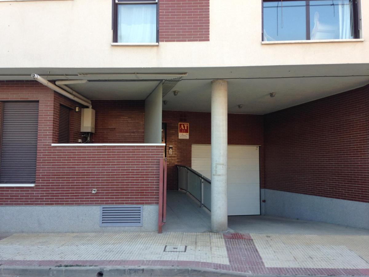 Apartamento Turistico Cigueena De Arguedas Eksteriør billede